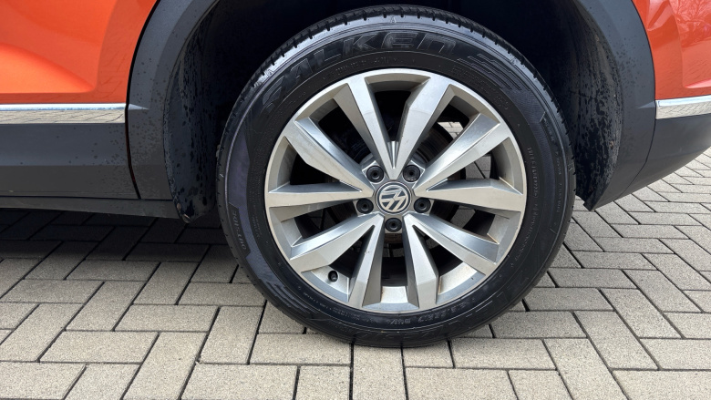 Volkswagen T-Roc 1.5 TSI EVO Design 5dr Petrol Hatchback